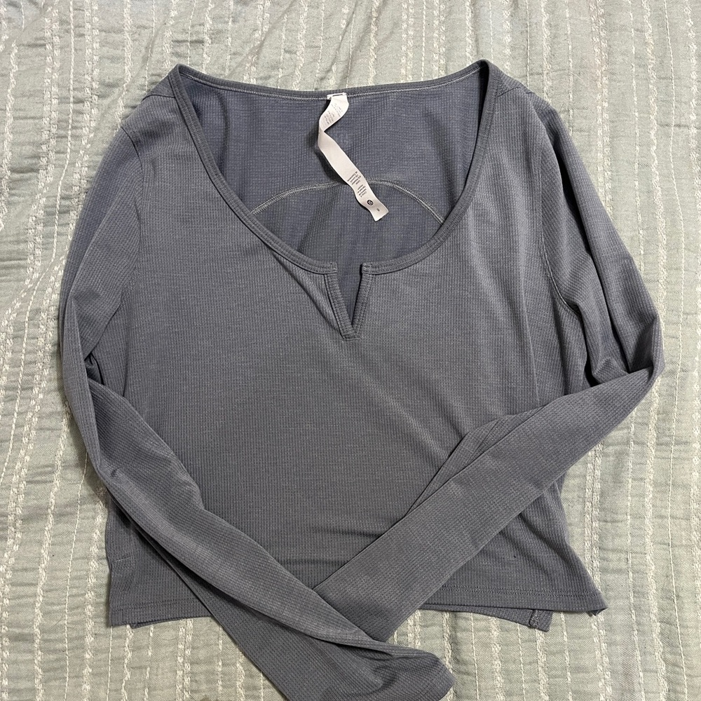 Cropped Lululemon Long Sleeve